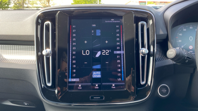 Volvo Xc40 1.5 T3 [163] R DESIGN 5dr Geartronic Petrol Estate